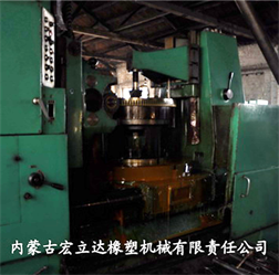 精密滾齒機 